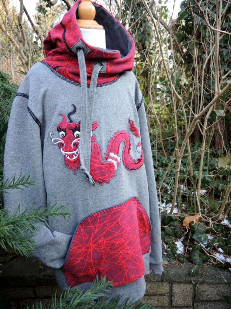 Drachenhoodie