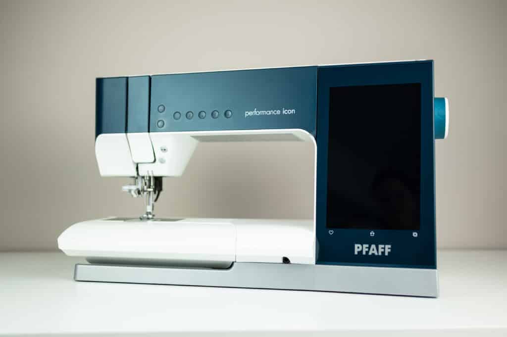 Pfaff Performance Icon 1599 scaled