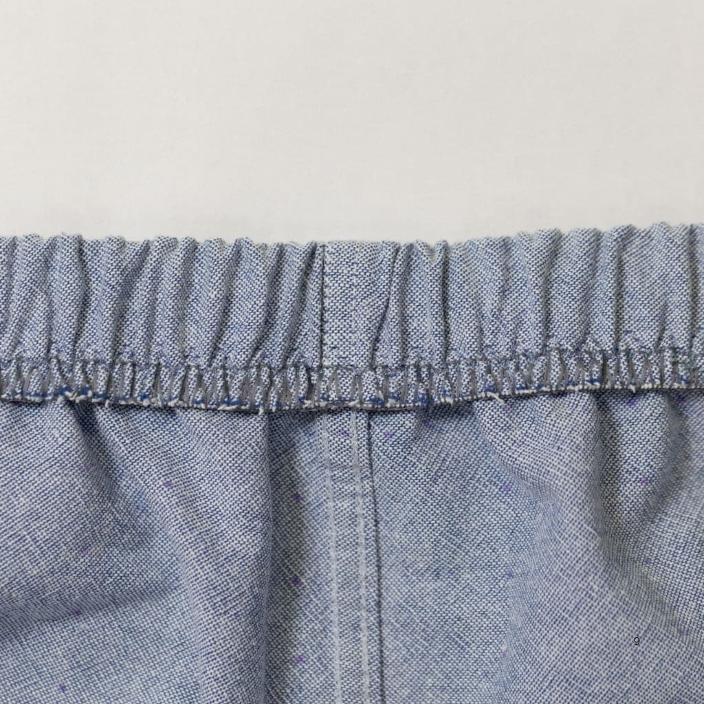 Gummiband einnähen Hosenbund Overlockkurs